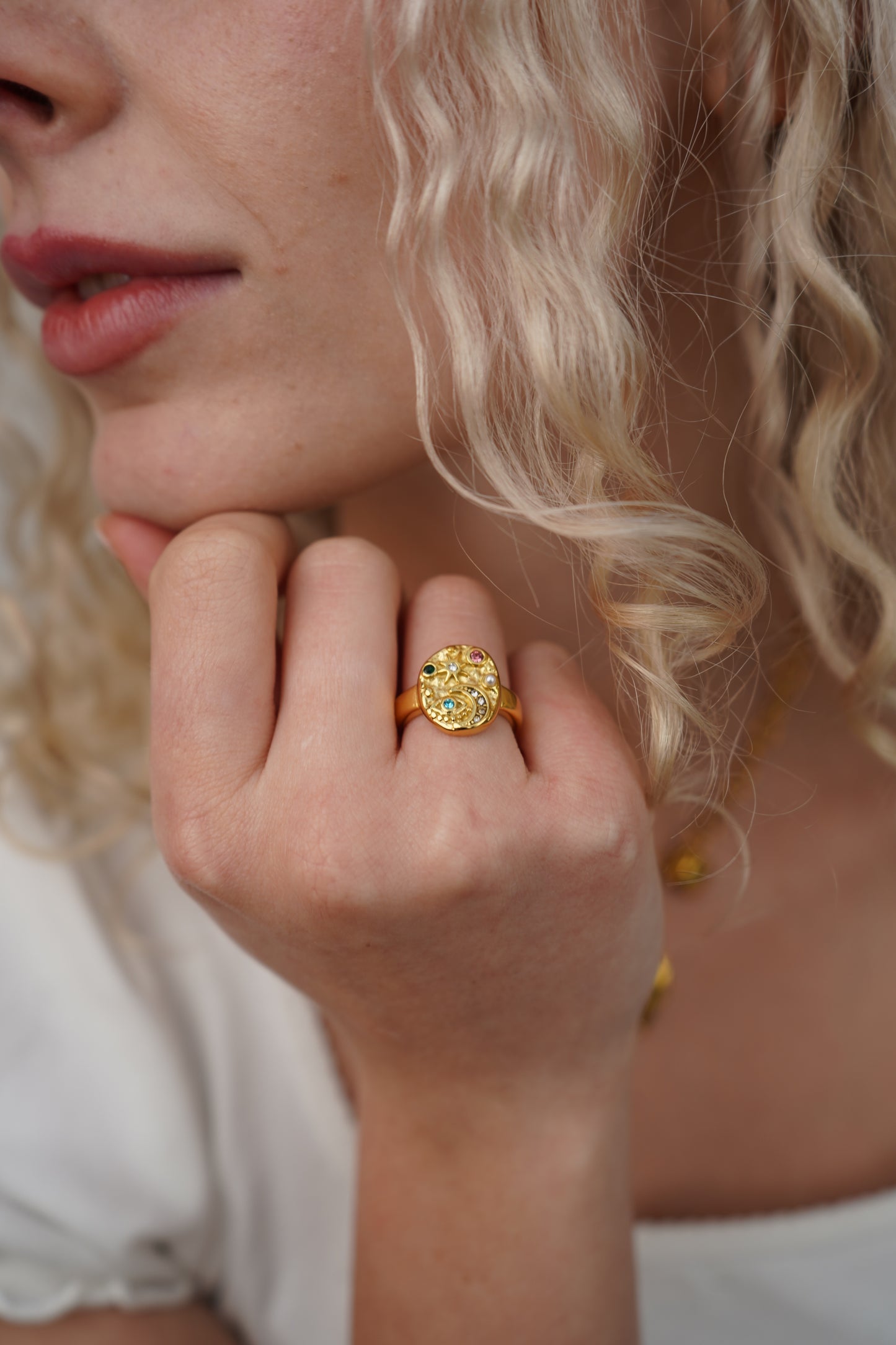 Lucia's Celestial Ring