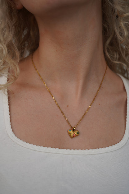 Syll's Heart Pendant