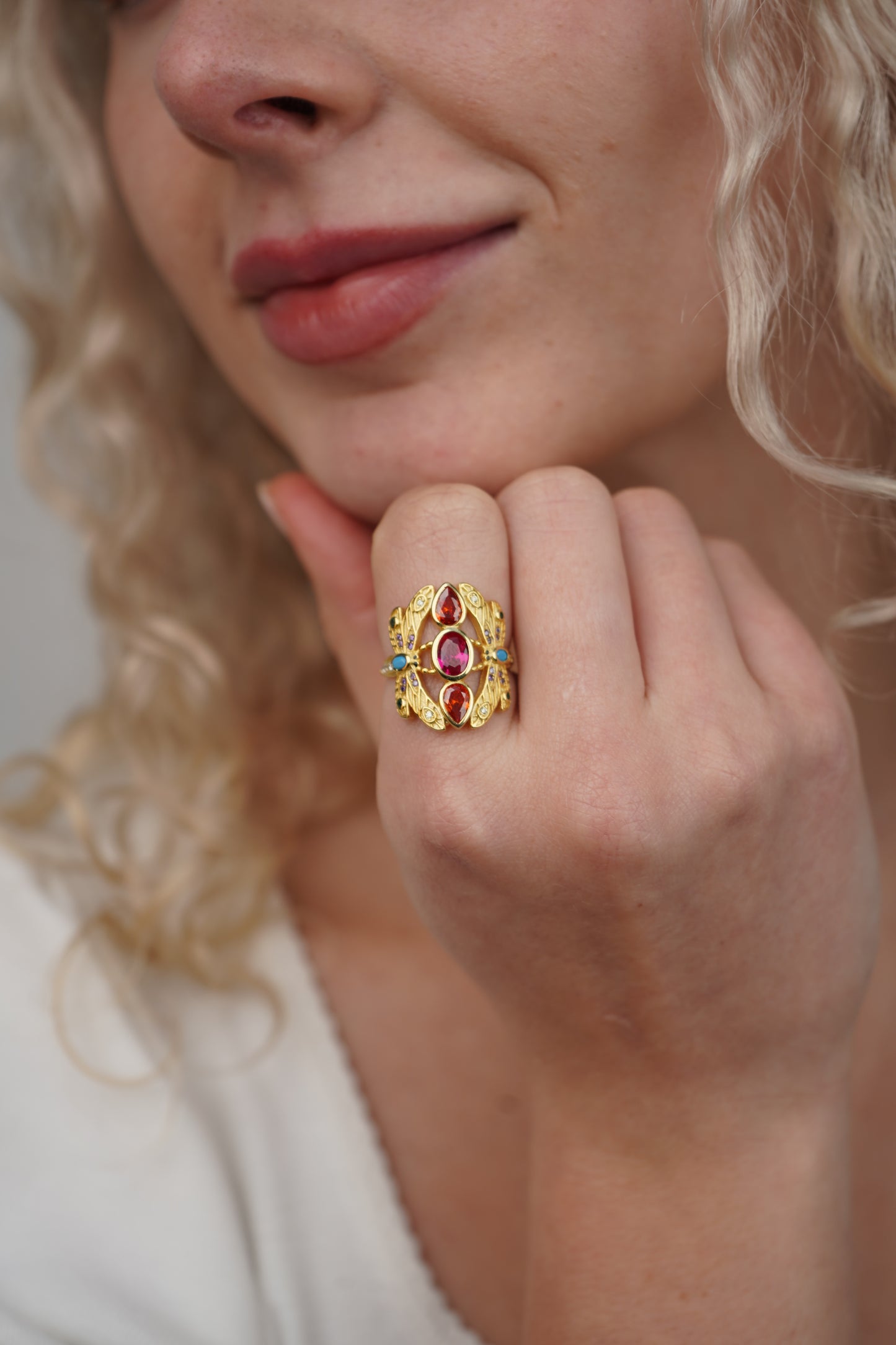 Bella’s dragonfly ring