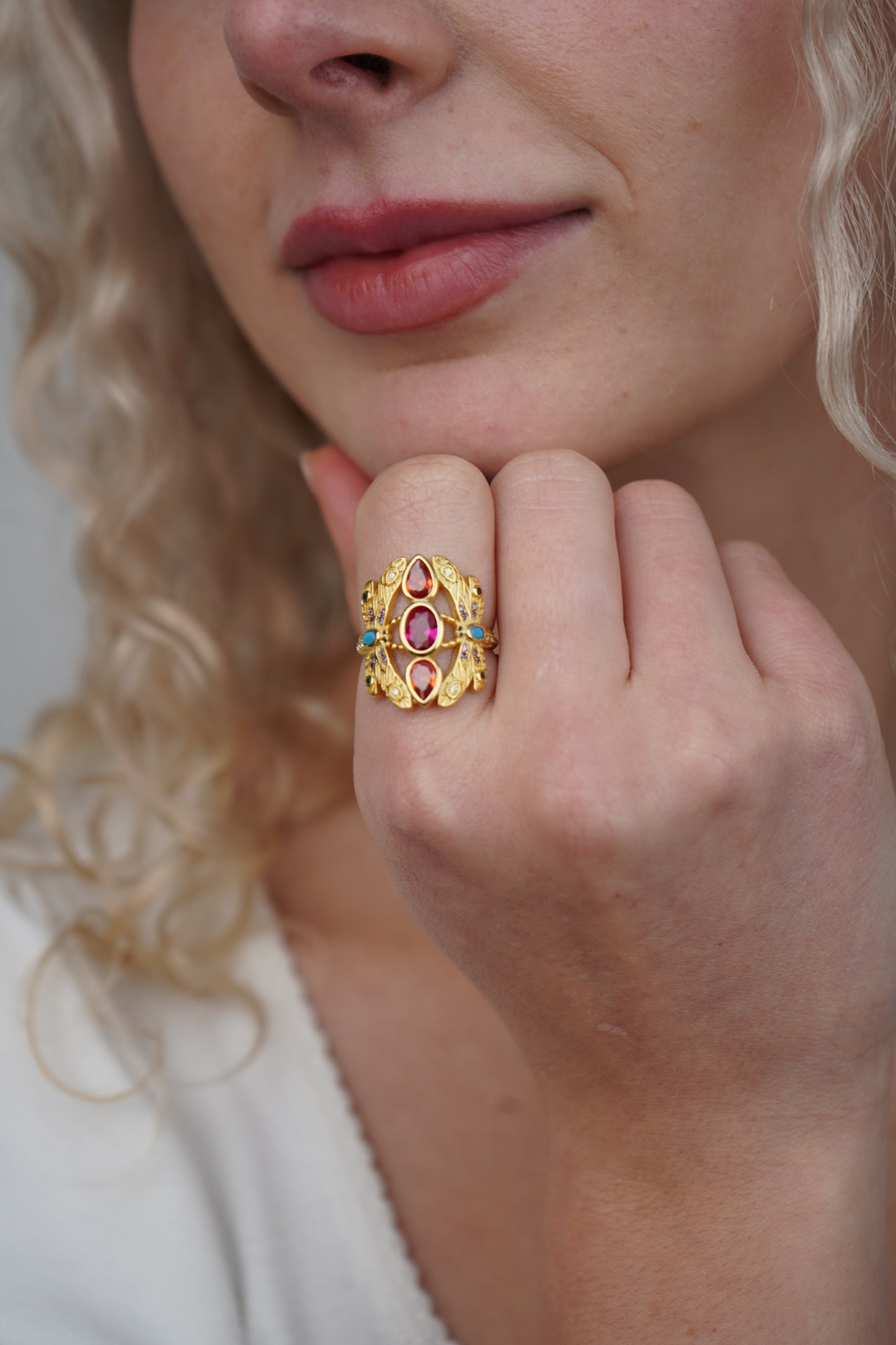 Bella’s dragonfly ring