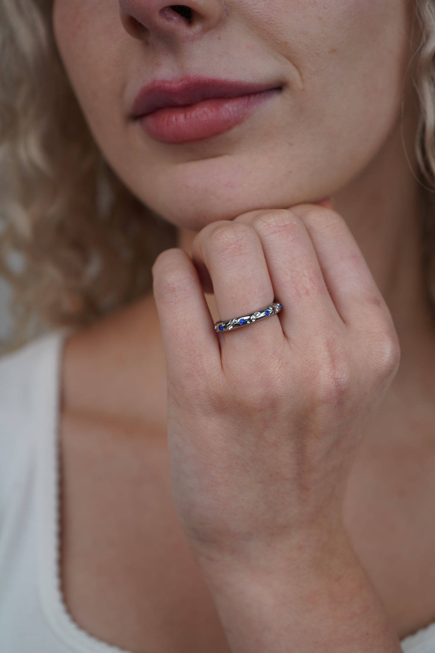 Naomie's moonshine ring in silver