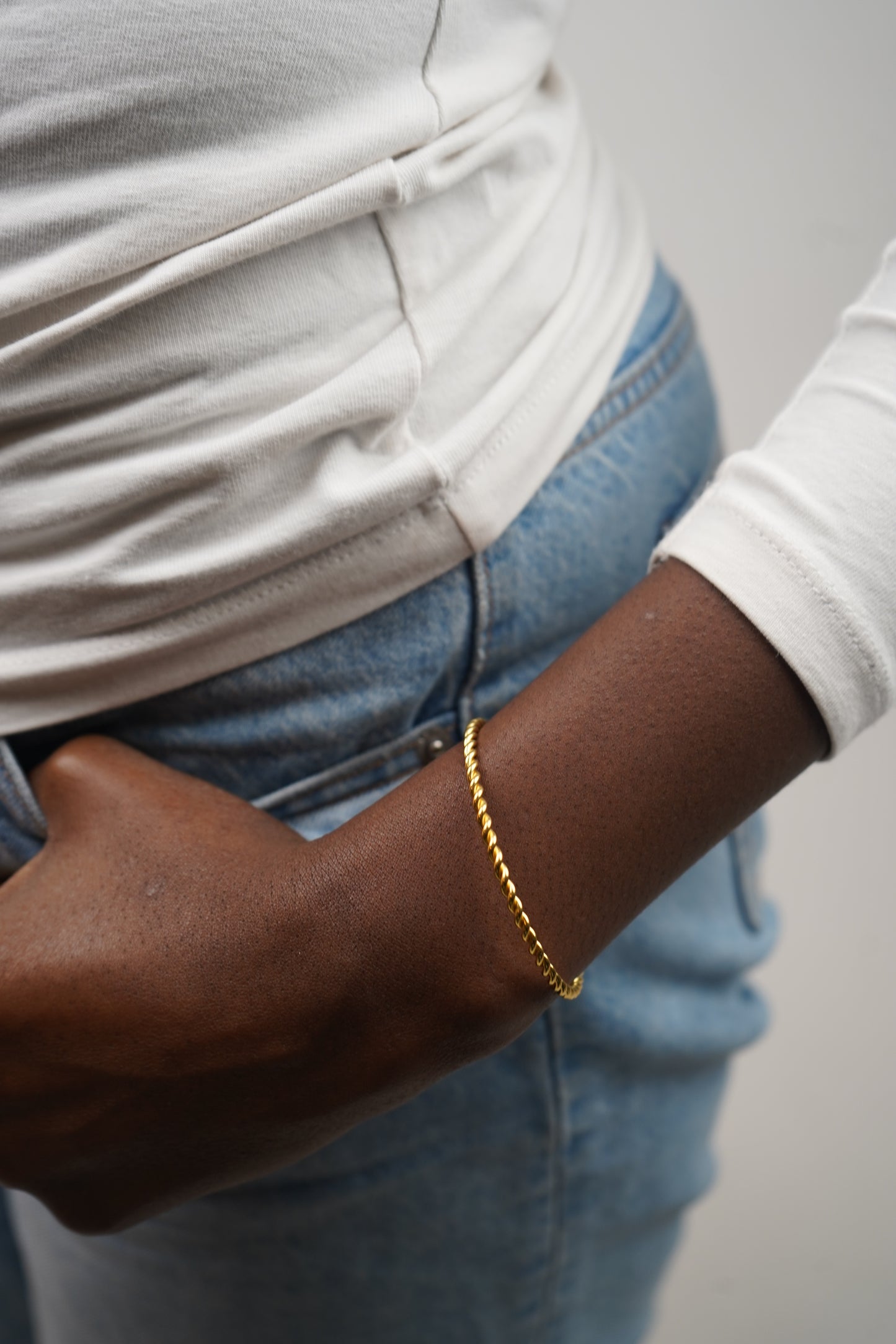 Isla's Twisted Bangle