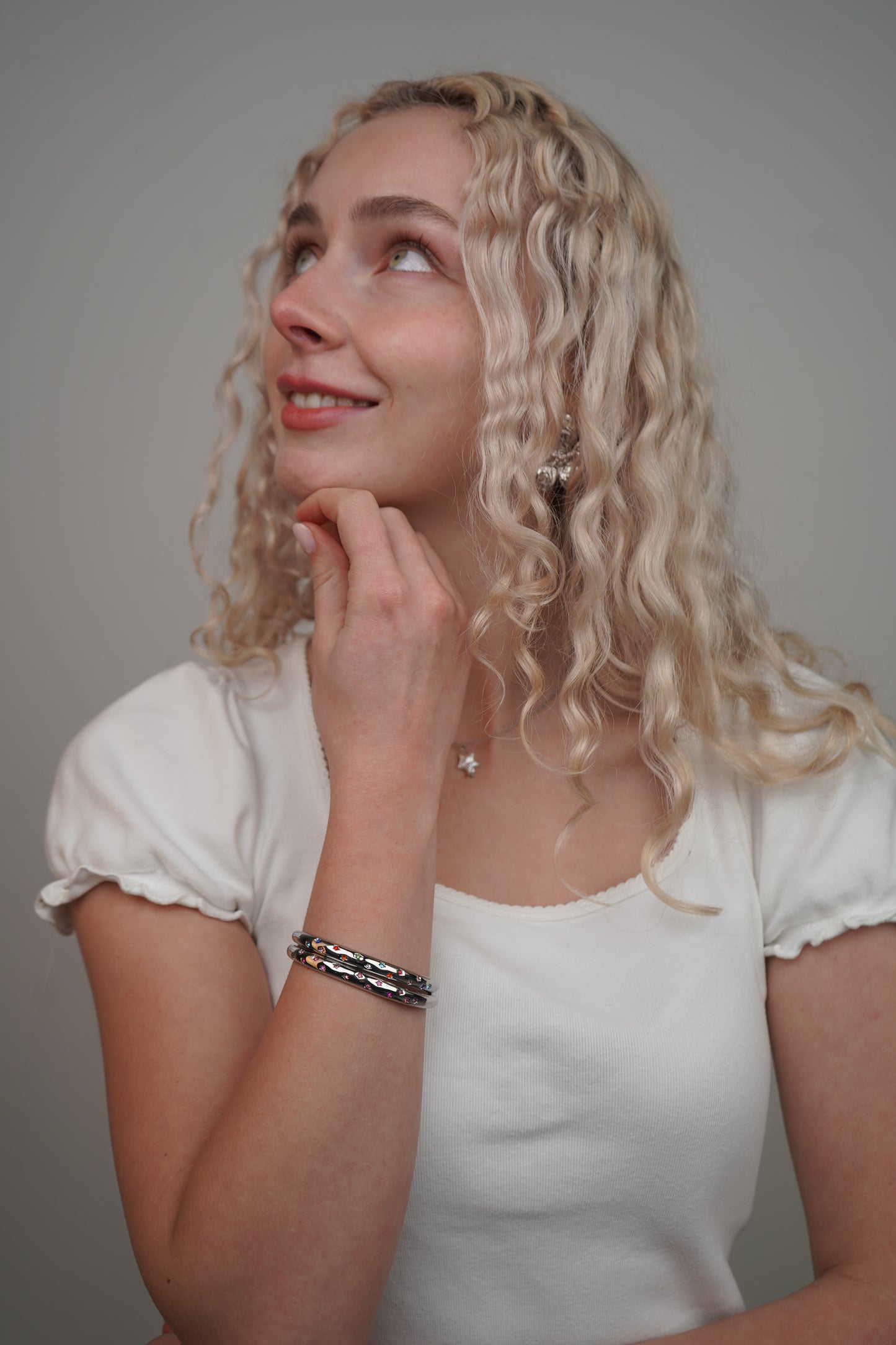 Eloise's Pink Star Bangle in Silver