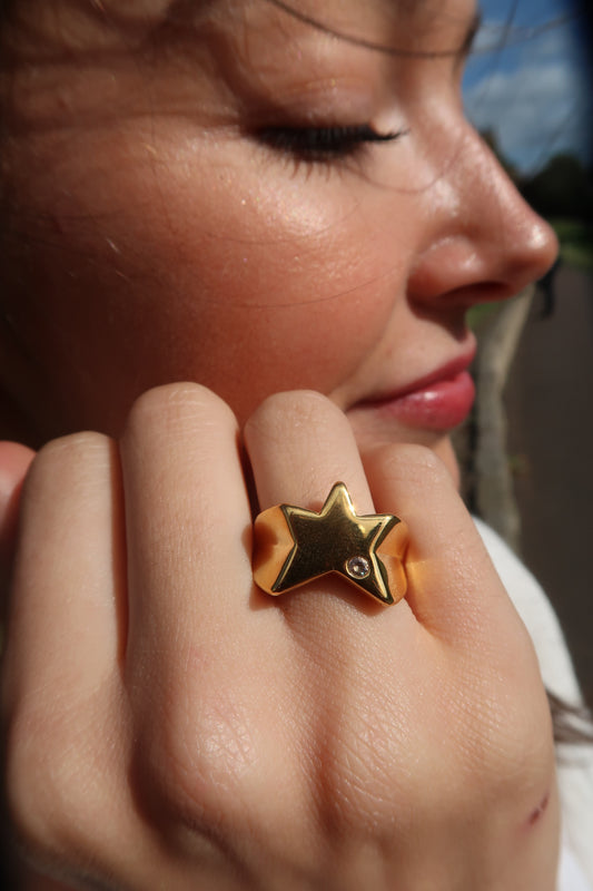 Cecily's Star Ring In Green