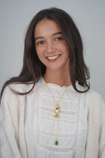 Mia’s droplet gemstone necklace