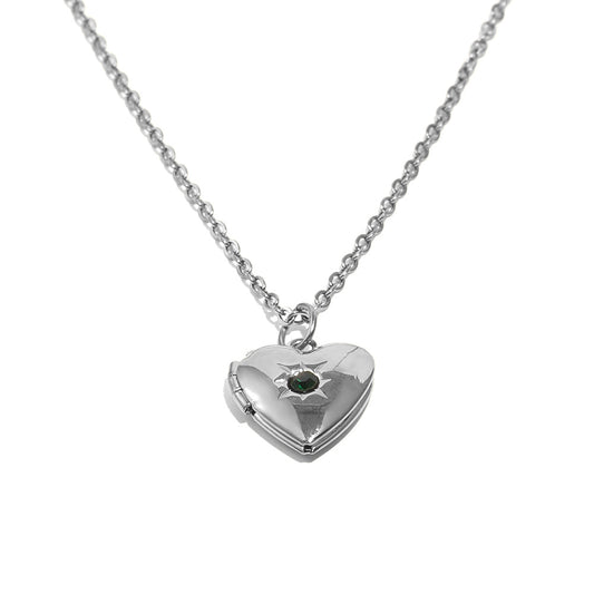 Tiana's Dark Green Heart Locket In Silver