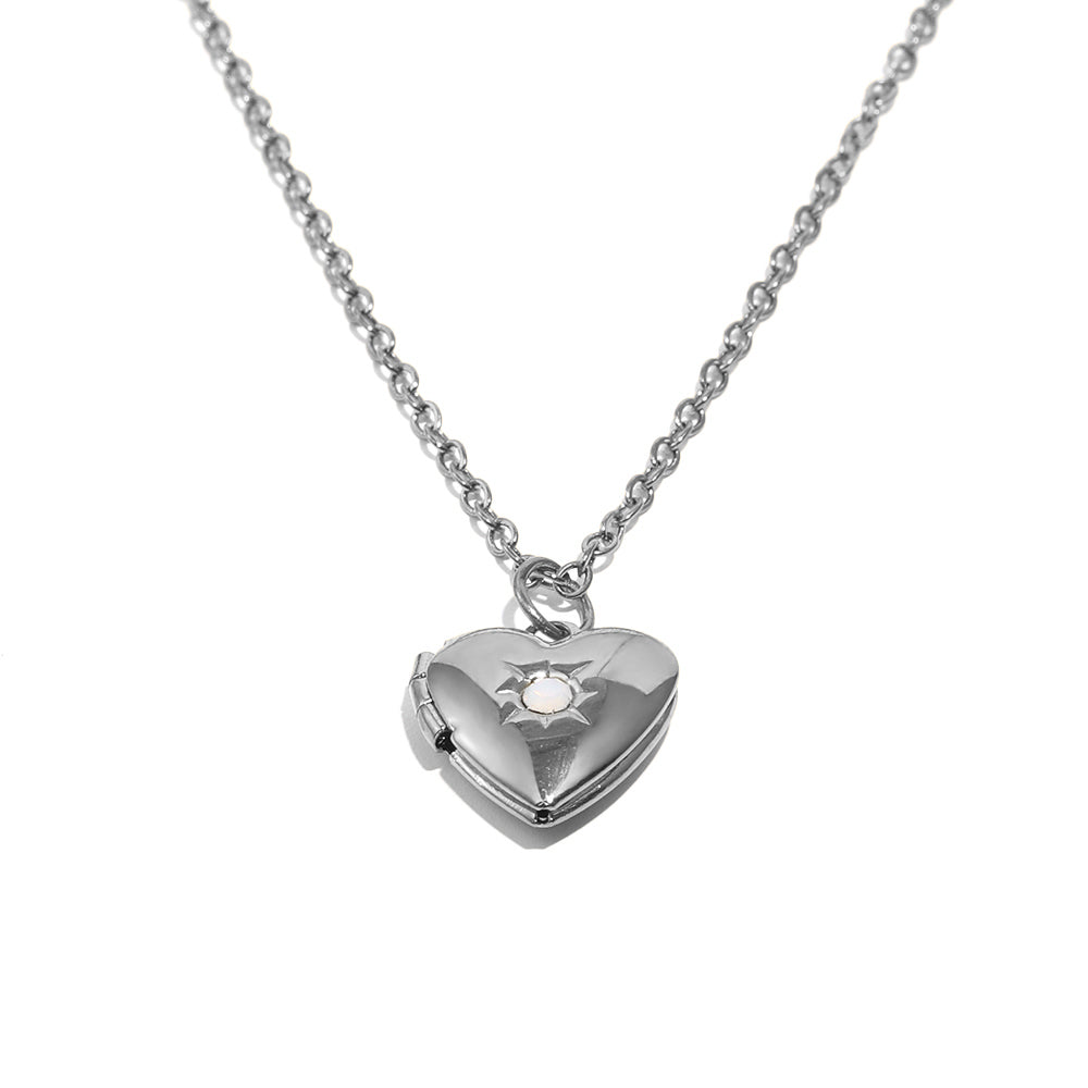 Tiana's White Heart Locket In Silver