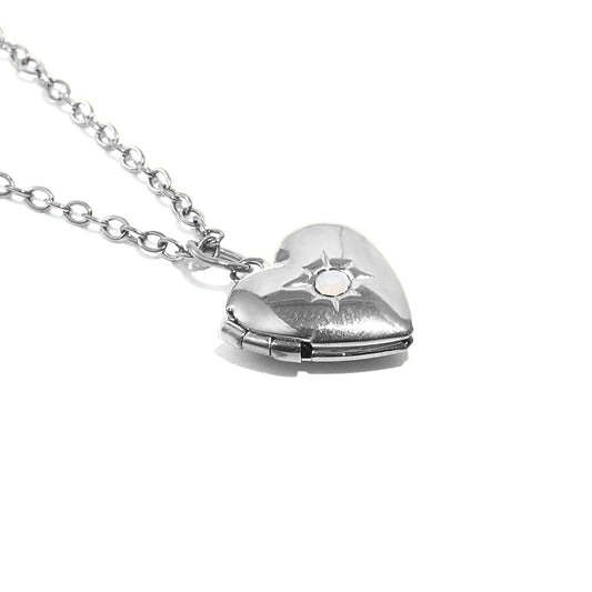 Tiana's White Heart Locket In Silver