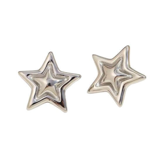 Ellie's Star Studs in Silver