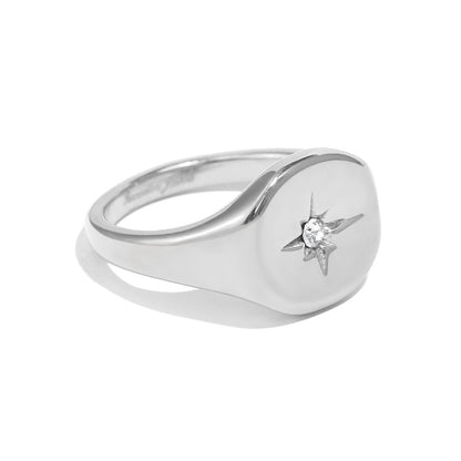Hailey’s star ring in silver