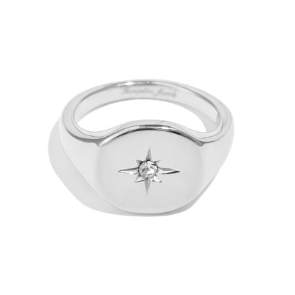 Hailey’s star ring in silver