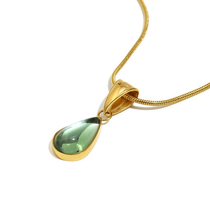 Thalia’s gemstone pendant