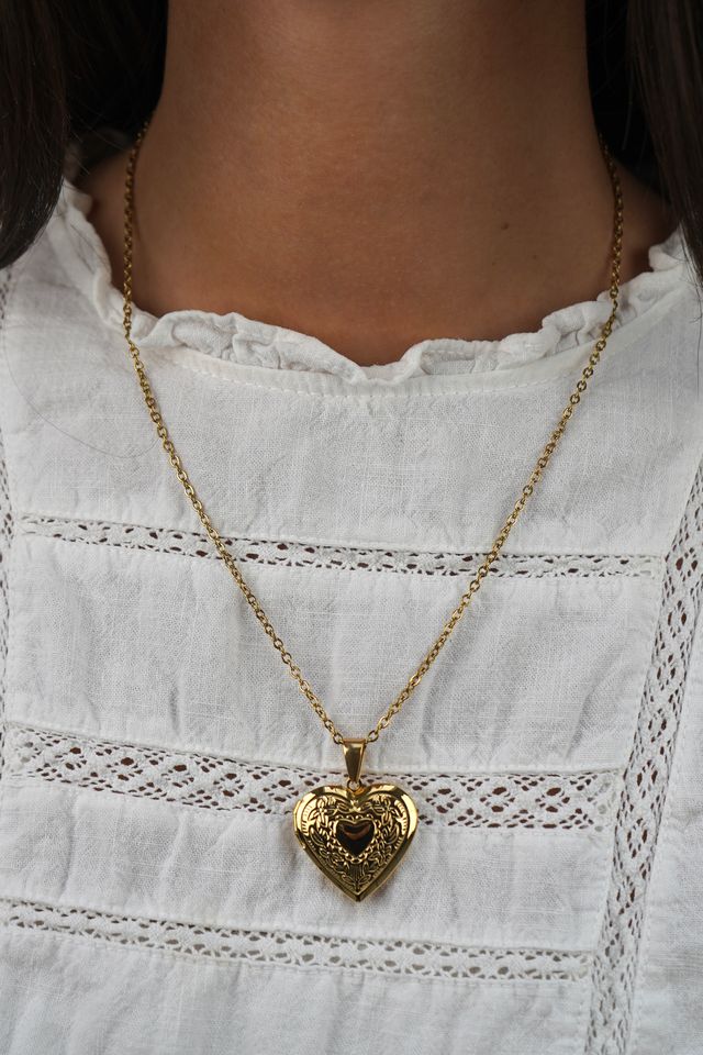Ruby’s Heart Locket in Gold