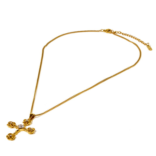 Rosie's white necklace