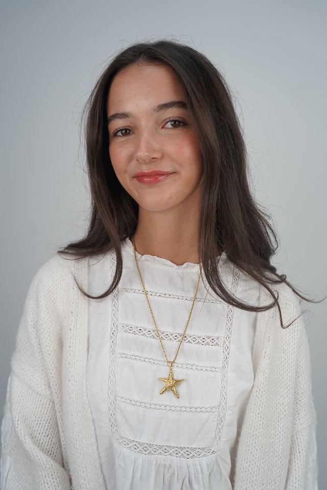 Pia's Starfish Necklace In Gold